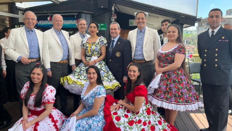 Liga Marítima de Chile celebró Fiestas Patrias con ceremonia de camaradería